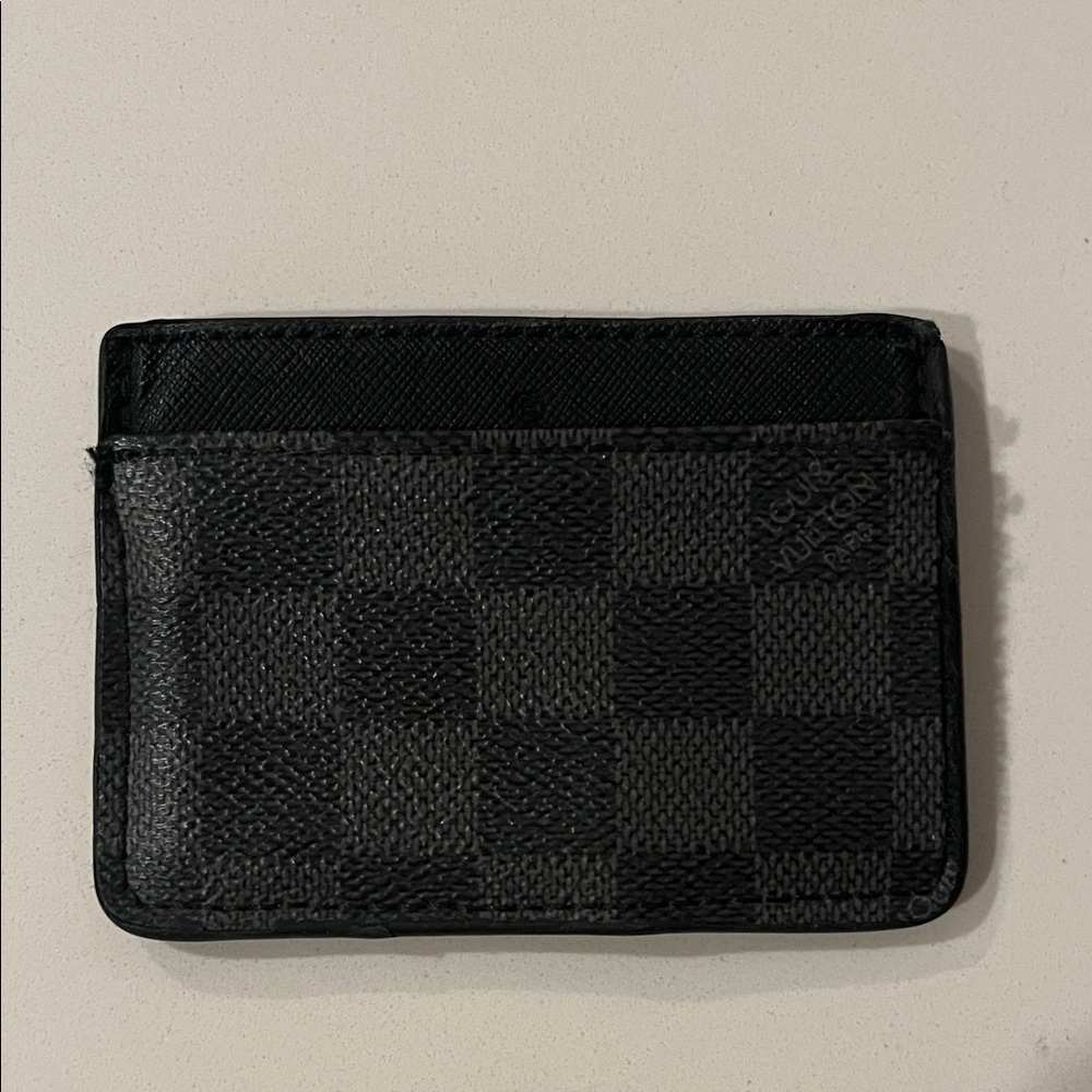 Checkered Black Card Holder